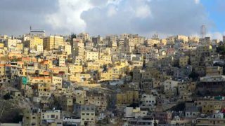 أجواء باردة نسبيا في الأردن الجمعة واحتمال هطول الأمطار