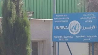 الأردن يُدين إضرام مستوطنين النار في محيط مقر “الأونروا” في القدس المحتلة