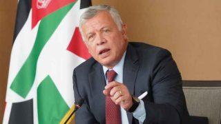الملك يحذر من العواقب الخطيرة للعملية العسكرية البرية في رفح