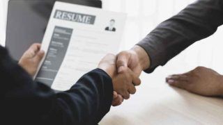 فرص عمل للأردنيين | المشهد المعاصر