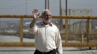 الاحتلال يفرج عن رئيس المجلس التشريعي الفلسطيني عزيز دويك