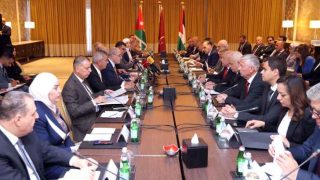 اللجنة الوزارية الأردنية الفلسطينية المشتركة تتفق على 14 وثيقة تعاون
