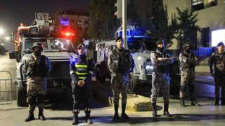 انتشار أمني كثيف وعمليات دهم شرق عمان غداة ضبط مواد متفجرة في ماركا