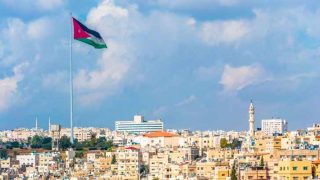 توضيح من وزارة العمل بشأن عطلة الجلوس الملكي في الأردن