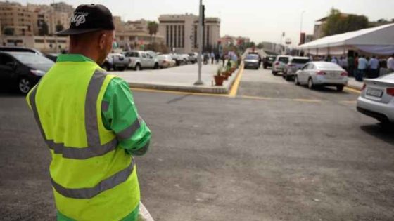 قرار من “الإدارة المحلية” بشأن دوام عمال الوطن والكوادر الميدانية الاثنين