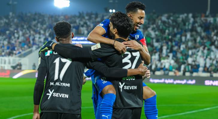 الهلال يتأهل لنهائي كأس السوبر السعودي بعد فوزه على الأهلي