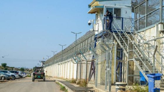 المشهد المعاصر | نحو 10 آلاف معتقل فلسطيني في سجون الاحتلال منذ السابع من أكتوبر