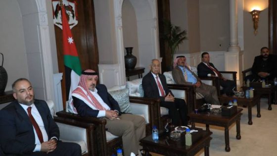 المشهد المعاصر | رئيس الديوان الملكي يلتقي وفدا من شباب عشيرة الدباس