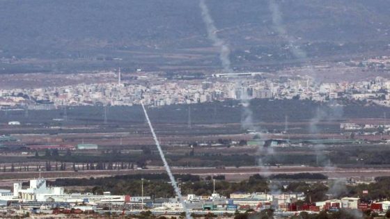 المشهد المعاصر | صفارات الإنذار تدوي في عدة بلدات في شمال فلسطين المحتلة