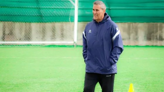 المشهد المعاصر | نادي الحسين إربد يعلن إنهاء التعاقد مع المدرب البرتغالي جواو موتا