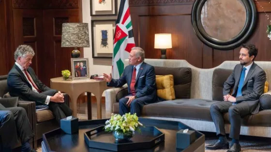 المشهد المعاصر | الملك يستقبل مستشار الأمن القومي البريطاني جوناثان باول
