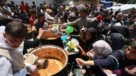 المشهد المعاصر | ترمب: سنساعد سكان غزة الذين يعانون من الجوع للحصول على الطعام