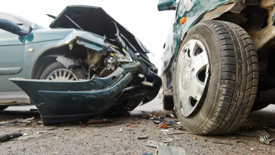 المشهد المعاصر | حادث مروري على طريق جرش-عجلون في منطقة ساكب يخلّف 5 إصابات