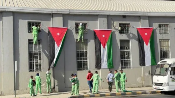 المشهد المعاصر | دعوة رسمية للبلديات لتزيين مناطقها احتفاءً بعيد الاستقلال الـ79