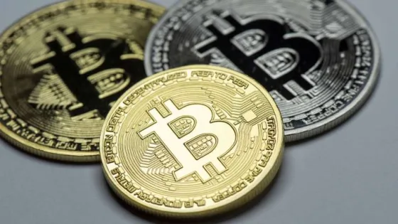 المشهد المعاصر | سعر البيتكوين يرتفع إلى 106.2 ألف دولار مع تقدم تنظيم العملات المستقرة