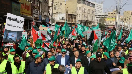 المشهد المعاصر | قانونيون يوضحون الجرم الواقع على من يحتفظ بأملاك تعود لجمعية جماعة الإخوان المسلمين المنحلة