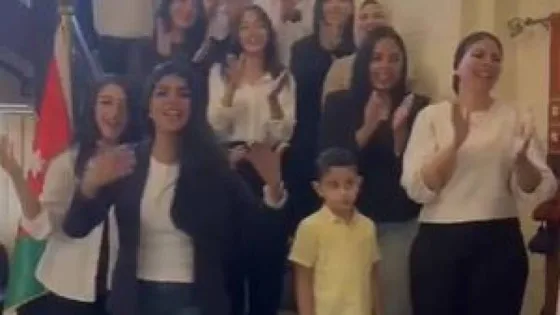 المشهد المعاصر | من مقر السفارة الأردنية في القاهرة.. كورال هارموني يغني لجلالة الملك والأردنيين