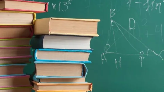 المشهد المعاصر | مهم من “تطوير المناهج” لطلبة المدارس بشأن الكتب المدرسية