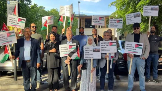 المشهد المعاصر | وقفة احتجاجية أمام “ميدل إيست آي” في لندن رفضًا للتقارير الكاذبة بحق الهيئة الخيرية الهاشمية