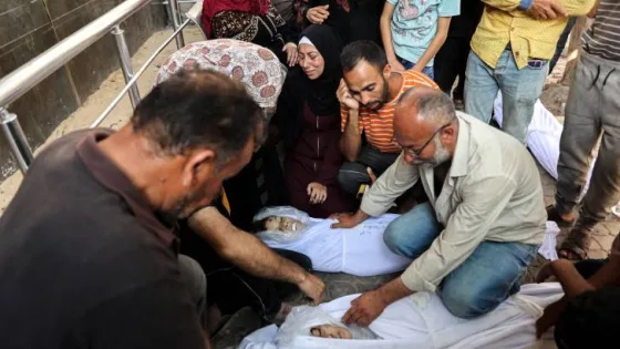 المشهد المعاصر | استشهاد طفلين في قصف للاحتلال على منزل بحي الزيتون جنوب شرق غزة