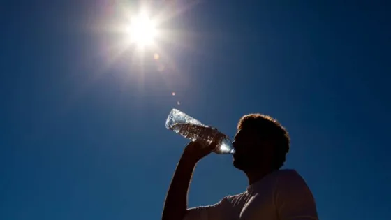 المشهد المعاصر | الأرصاد تحذر الأردنيين من التعرض لأشعة الشمس خلال الأيام المقبلة وتدعو للإكثار من شرب السوائل