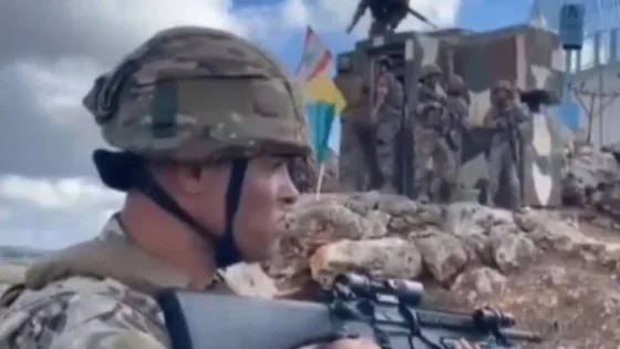 المشهد المعاصر | الجيش اللبناني يزيل علم لواء غولاني وسواتر للاحتلال من تلة رويسات الحدب جنوب لبنان
