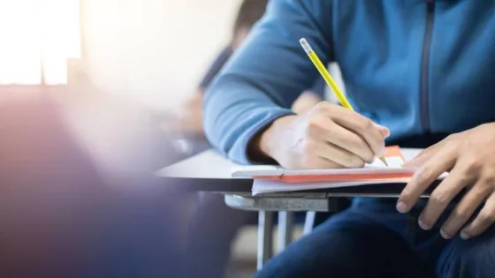 المشهد المعاصر | بيان صادر عن هيئة تنظيم قطاع الاتصالات بشأن “منع الغش” في امتحانات التوجيهي