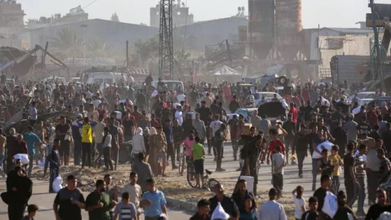 المشهد المعاصر | جيش الاحتلال: مراكز توزيع المساعدات في غزة منطقة عسكرية ليلاً