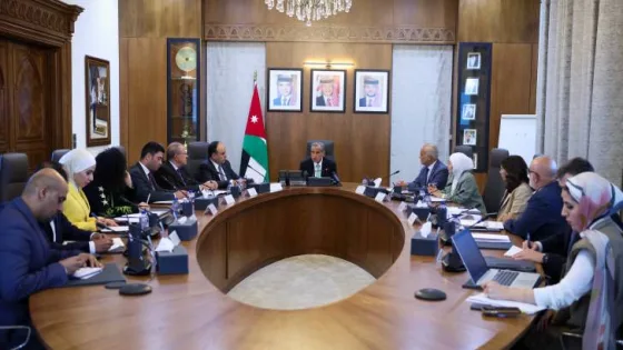 المشهد المعاصر | رئيس الوزراء: توسيع قاعدة المشاركين في جائزة الحسين للعمل التطوعي أولوية ودعم حكومي للمبادرات النوعية