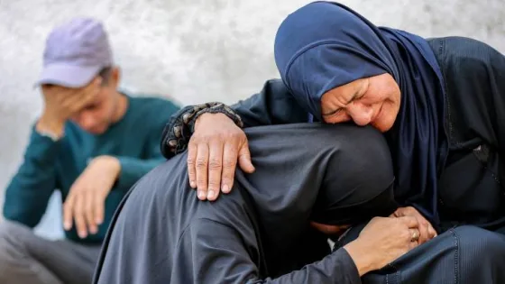 المشهد المعاصر | مصادر طبية في غزة: 12 شهيدًا بنيران الاحتلال في قطاع غزة منذ فجر الخميس