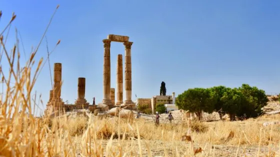 المشهد المعاصر | هل يتأثر الطقس بالأردن بموجة حارة في ثاني أيام فصل الصيف الأحد؟