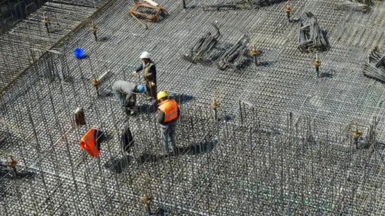 المشهد المعاصر | وزارة العمل لـ”رؤيا”: إجراءات ستُتخذ بحق كل منشأة يثبت عدم تشغيلها للعمالة التي استقدمتها
