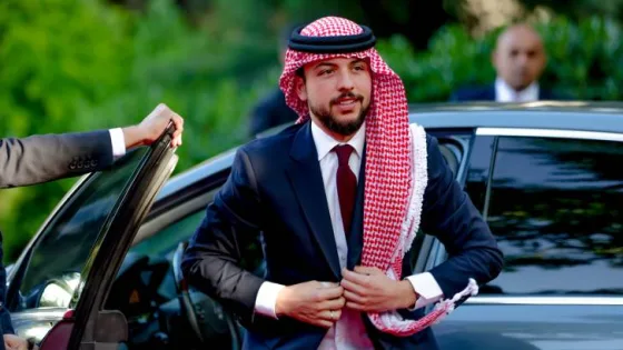 المشهد المعاصر | ولي العهد يتواصل هاتفياً مع لاعبي النشامى قبل لقاء المنتخب العٌماني ويؤكد على ثقة الأردنيين بهم