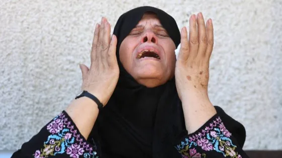 المشهد المعاصر | مصادر فلسطينية: شهداء وجرحى في قصف مدرسة تؤوي نازحين في جباليا شمالي القطاع