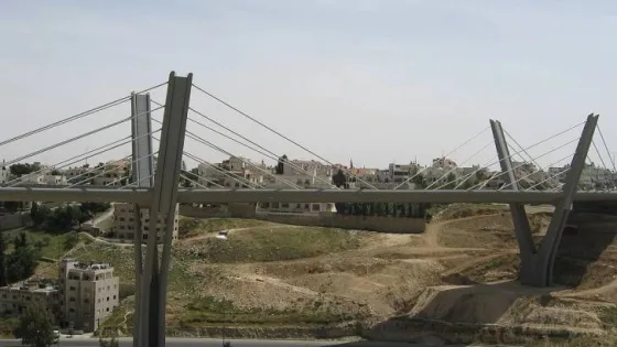 المشهد المعاصر | العثور على جثة شاب عشريني أسفل جسر عبدون والأمن يحقق