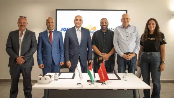 المشهد المعاصر | المركزية تويوتا تدعم عبد السلام العجارمة في رحلته نحو المونديال على متن تويوتا لاند كروزر برادو