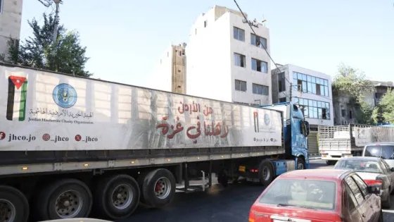المشهد المعاصر | الهيئة الخيرية الهاشمية: تسيير قافلة مساعدات لغزة مكونة من 65 شاحنة