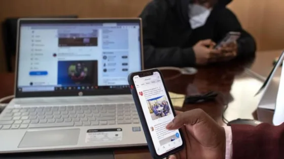 المشهد المعاصر | تقرير.. الصحفي في عصر السوشيال ميديا.. هل تآكلت القيمة أم تغيرت معاييرها؟