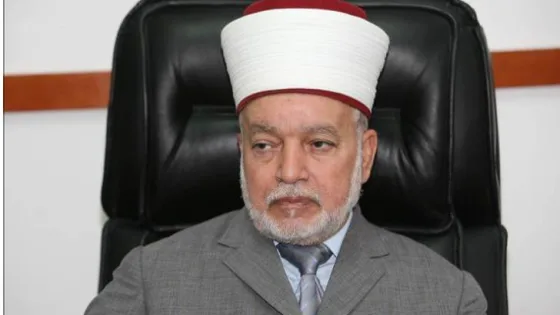 المشهد المعاصر | سلطات الاحتلال تفرج عن مفتي القدس الشيخ محمد حسين وتقرر إبعاده عن الأقصى