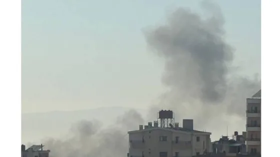 المشهد المعاصر | مراسل رؤيا: طيران الاحتلال الإسرائيلي يشن غارة على ريف السويداء في سوريا