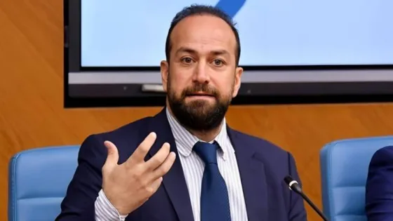 المشهد المعاصر | وزير الإعلام السوري: نهيب بتوخي الحذر في ظل تصاعد حملة الأخبار المضللة التي تستهدف السوريين