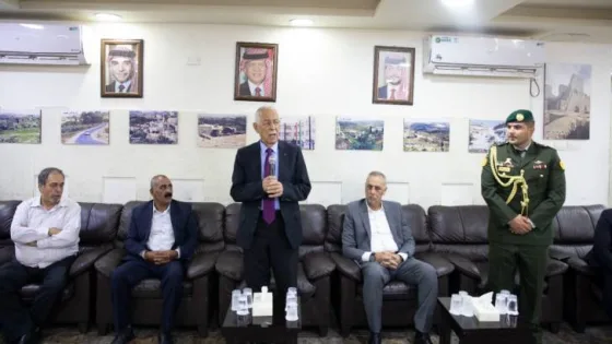 المشهد المعاصر | مندوبا عن الملك وولي العهد.. العيسوي يعزي بوفاة الصحفي جهاد أبو بيدر