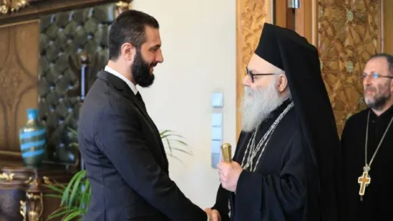 المشهد المعاصر | الشرع يلتقي البطريرك يازجي ويؤكد الدور الوطني للكنيسة في ترسيخ الوحدة الوطنية.. صور