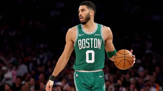 المشهد المعاصر | الـ NBA تصادق على بيع بوسطن سلتيكس بصفقة تاريخية قيمتها 6.1 مليار دولار