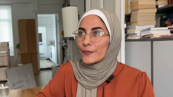 المشهد المعاصر | بسبب تعليقات معادية للسامية .. فرنسا ترحل طالبة الفلسطينية عطا الله إلى قطر