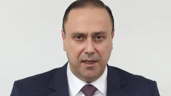 المشهد المعاصر | مؤتمر صحفي في رئاسه الوزراء الاثنين للإعلان عن تفاصيل برنامج خدمه العلم