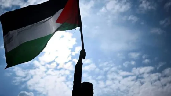 المشهد المعاصر | مؤرخة “إسرائيلية”: نكافح حكومتنا المارقة.. ولا حل إلا بدولة فلسطينية وتسوية سياسية