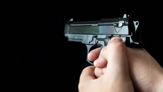 المشهد المعاصر | مصدر أمني لـ”رؤيا”: ضبط شخصين من مطلقي العيارات النارية في معان