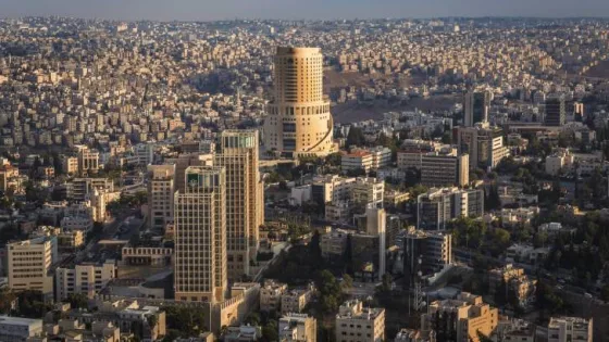 المشهد المعاصر | مصدر ينفي لـ”رؤيا أخبار” تعطيل الدوائر الحكومية بسبب موجة الحر الشديد في الأردن