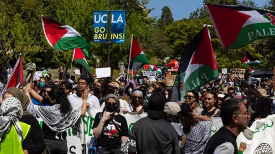 المشهد المعاصر | مظاهرات مؤيدة للفلسطينيين.. جامعة كاليفورنيا تبحث تسوية بمليار دولار مع إدارة ترمب بعد تجميد 584 مليوناً